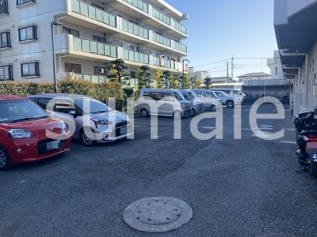 グリーンヒル櫛引の駐車場|敷地内駐車場。