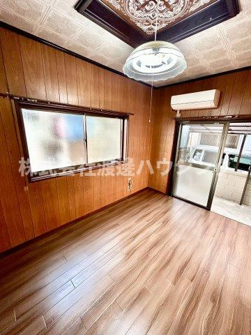 野崎３丁目一戸建のその他|窓