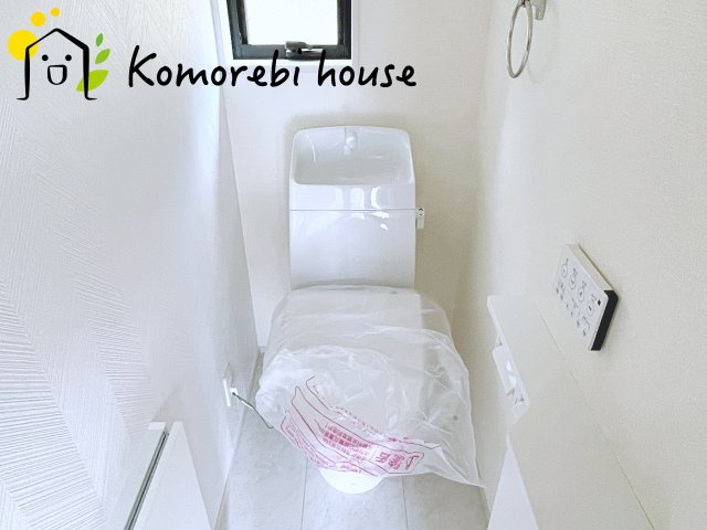西区土屋　新築一戸建て　リーブルガーデン　01のトイレ|コンパクトで使いやすいトイレです