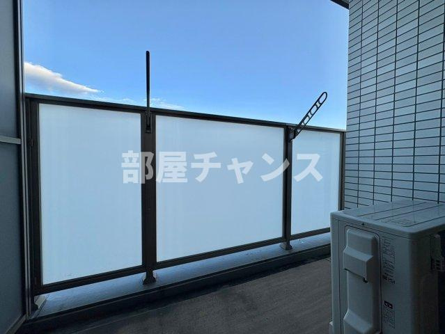 プレサンス上前津リラシスのバルコニー