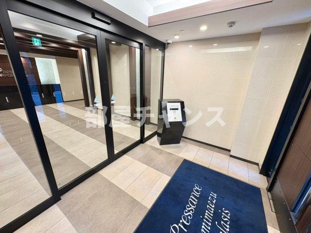 プレサンス上前津リラシスのロビー