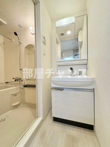 プレサンス上前津リラシスの独立洗面台