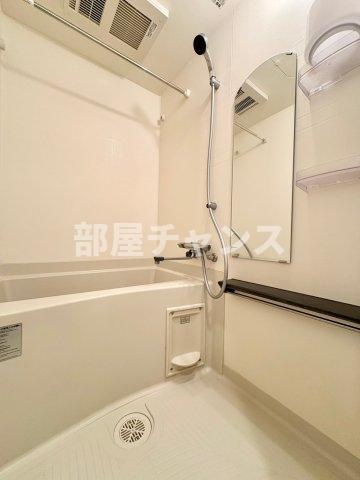 プレサンス上前津リラシスの浴室