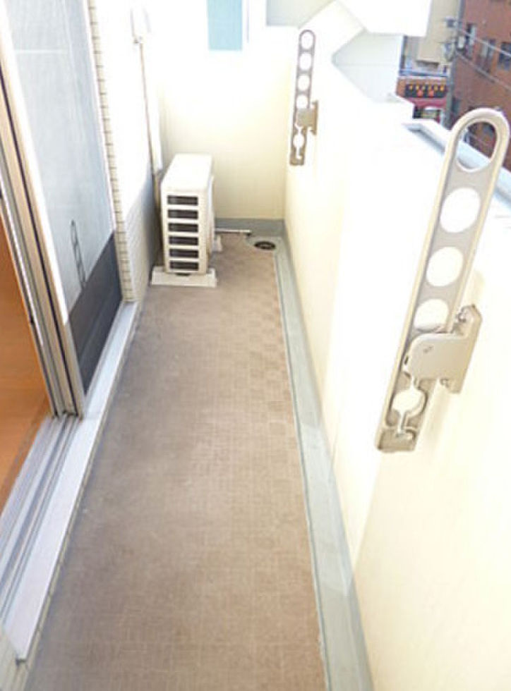 台東区雷門１丁目の賃貸マンションのバルコニー