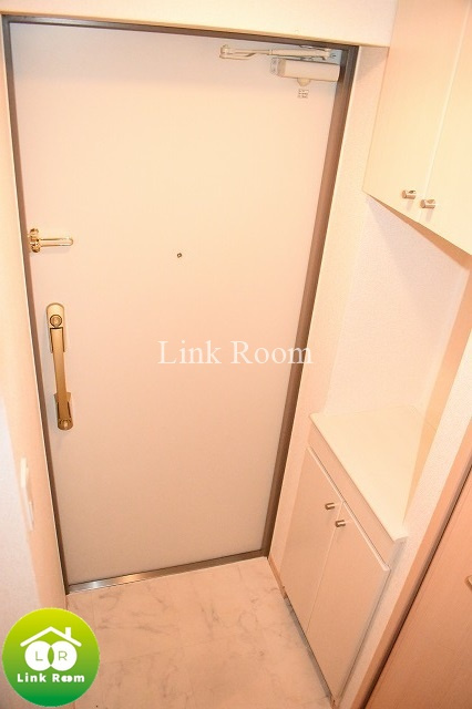 ウィステリア両国(千歳1丁目)の玄関