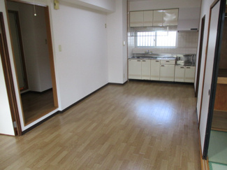 【居間・リビング】 | 大進ビル