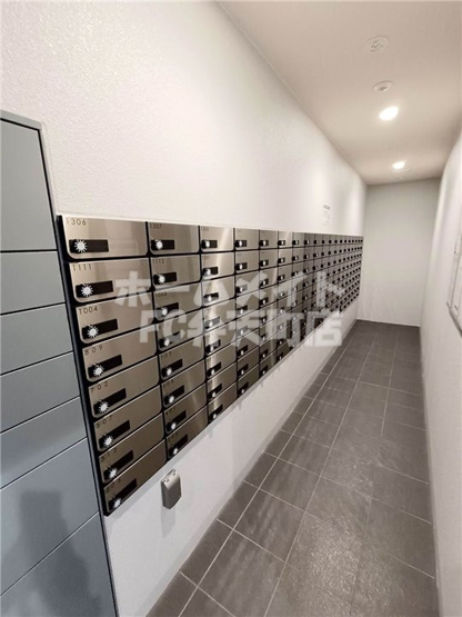  | エスリード大阪リエート