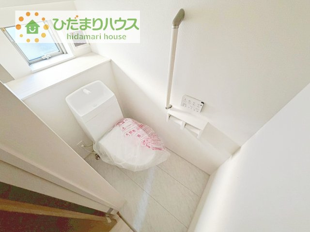 【トイレ】 | 守谷市薬師台7丁目16番　新築戸建　C号棟 | トイレは1F、2F共に完備！取り合いになることがありませんね(^^)/