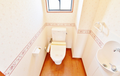 【トイレ】 | ファミール大原 | ゆったりとした空間のトイレです