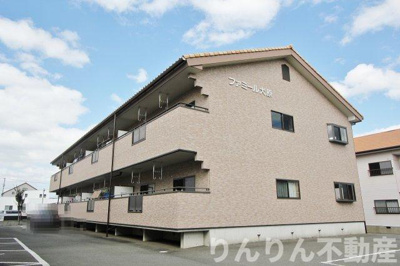 【外観】 | ファミール大原 | 物件の外観です