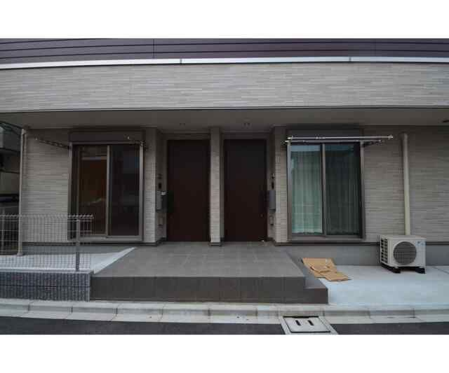 北新宿２－５－３３の外観