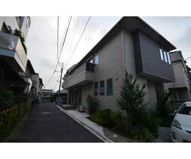 北新宿２－５－３３