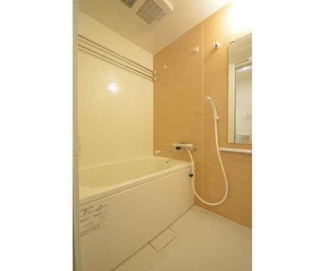 北新宿２－５－３３の浴室