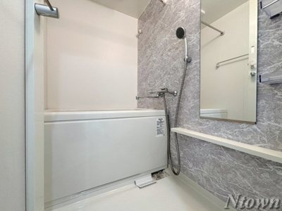 【浴室】 | Aurum | ゆったり過ごせるお風呂です