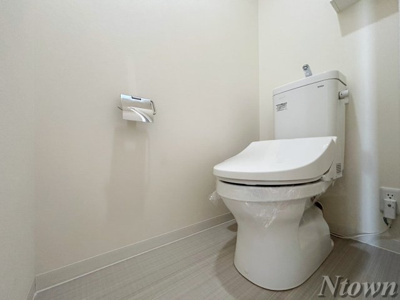 【トイレ】 | Aurum | 落ち着いた色調のトイレです