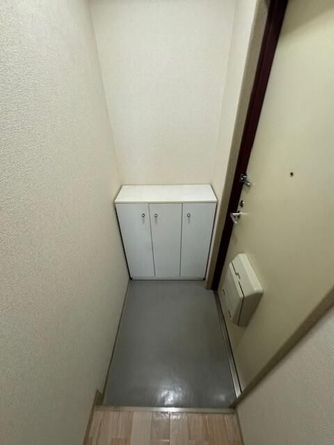 グレースリセの玄関