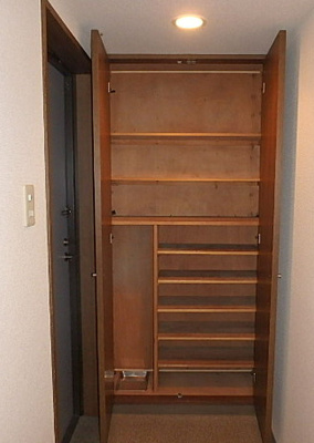 【玄関】 | リリエンベルグ壱番館