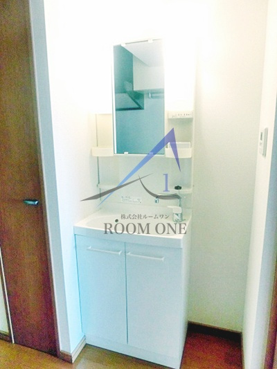 スカイコート浅草雷門の洗面所|洗面台です。