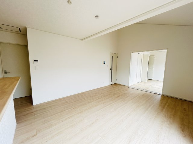新築　前橋市粕川町新屋第1　クレイドルガーデン　2号棟の居間・リビング|前橋市粕川町新屋第1　クレイドルガーデン