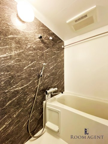 Thames garden placeの浴室