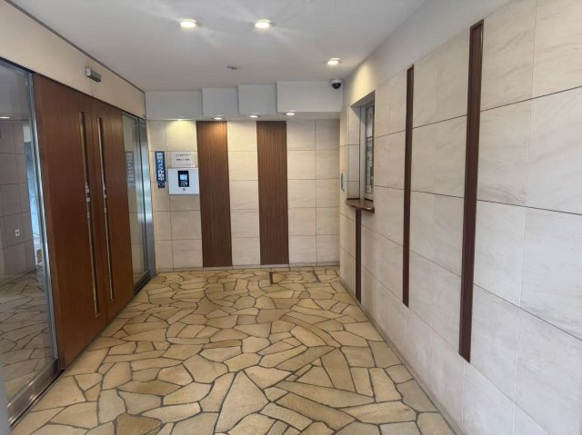 アスティオス狛江のエントランス