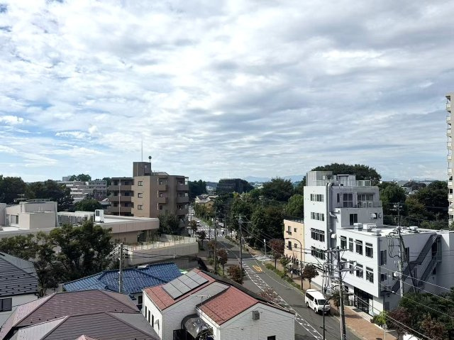 アスティオス狛江の展望| リビングからの眺望　天候により丹沢山系が望めます