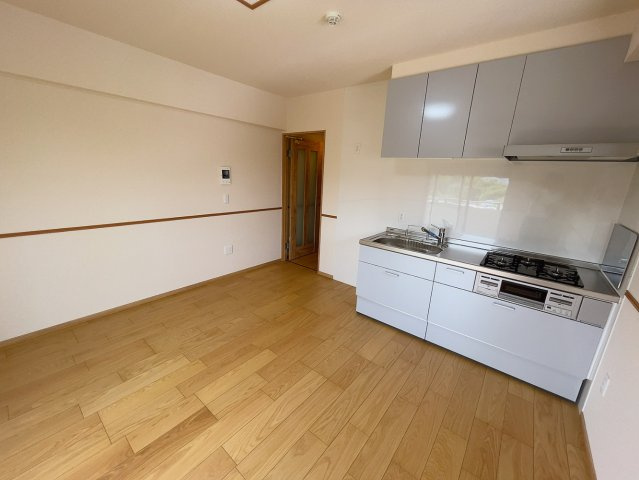 インぺリアル南大高のキッチン