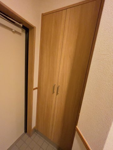 インぺリアル南大高の収納