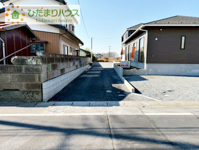 【駐車場】 | 筑西市井上第1　新築戸建　2号棟 | マイホームなら駐車場代がかかりません！しかも、自宅の駐車場で洗車ができます！今までコイン洗車に行っていた手間も省けて、節約にもつながります(^^♪
