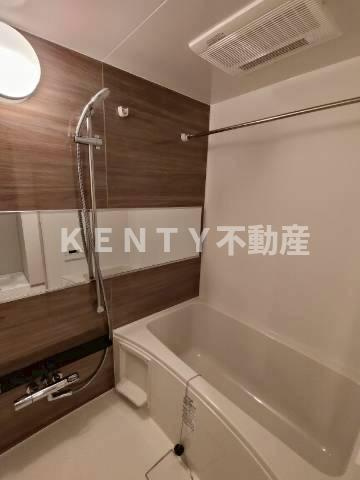 【浴室】 | Live Casa千鳥町 | 落ち着いた空間のお風呂です