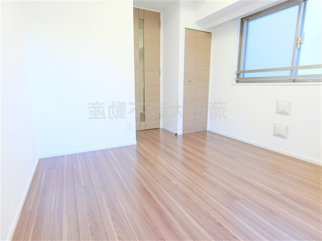 ジーベック大森ウエストの居間・リビング