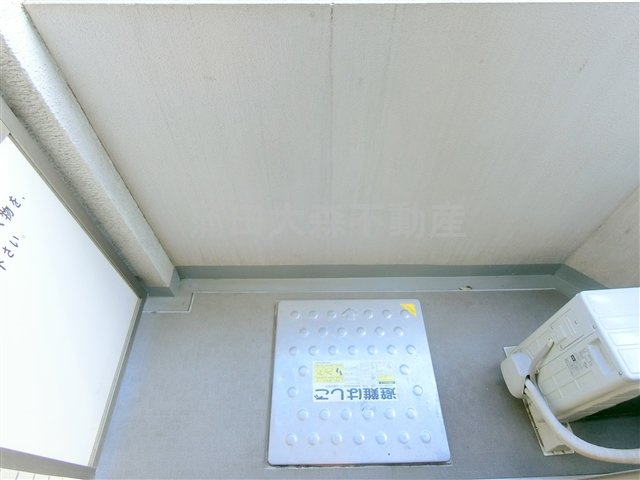 ジーベック大森ウエストのバルコニー