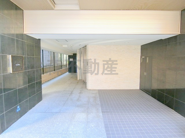 ジーベック大森ウエストの外観