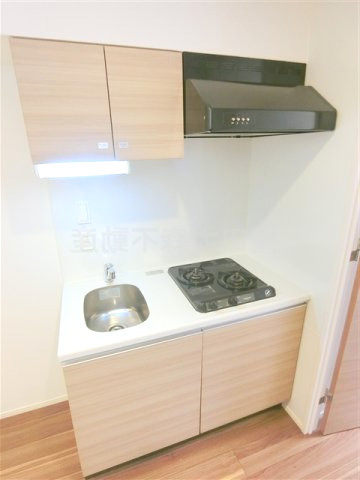 ジーベック大森ウエストのキッチン|2口ガスシステムキッチン