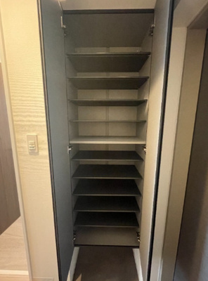 【玄関】 | ロレーヌ東陽