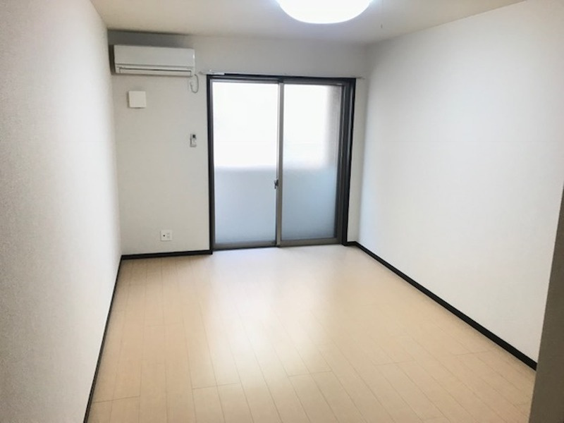 フジパレス杉本町EASTの居間・リビング