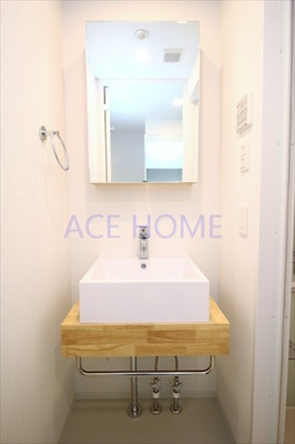 【洗面所】 | SERENiTE谷四