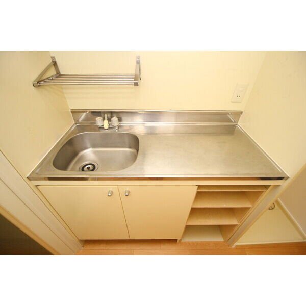 デトム・ワン三条通のキッチン