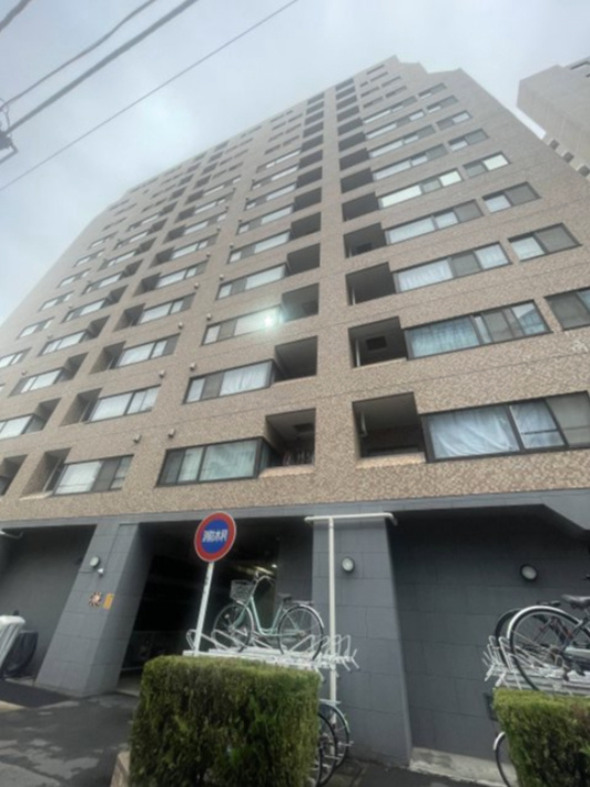 セレナハイム荒川公園の外観|ドキドキの新生活も、安心してスタート。ぴったりの住まいを見つけませんか？クランディアが一緒に住まい選びをサポートします‼　まずは、お気軽にお問合せください　＃クランディア