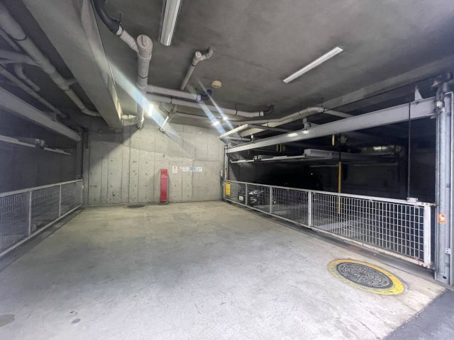 セレナハイム荒川公園の駐車場|ドキドキの新生活も、安心してスタート。ぴったりの住まいを見つけませんか？クランディアが一緒に住まい選びをサポートします‼　まずは、お気軽にお問合せください　＃クランディア