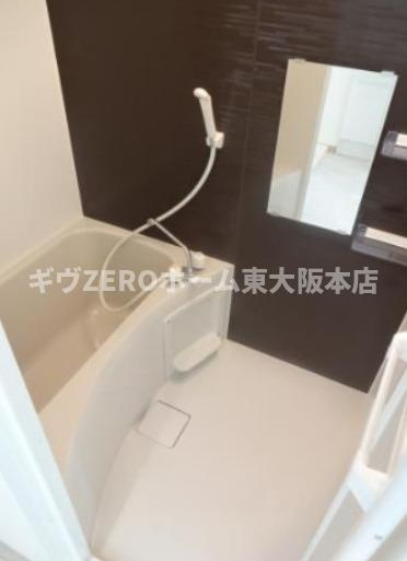 グランエクラ天下茶屋の浴室