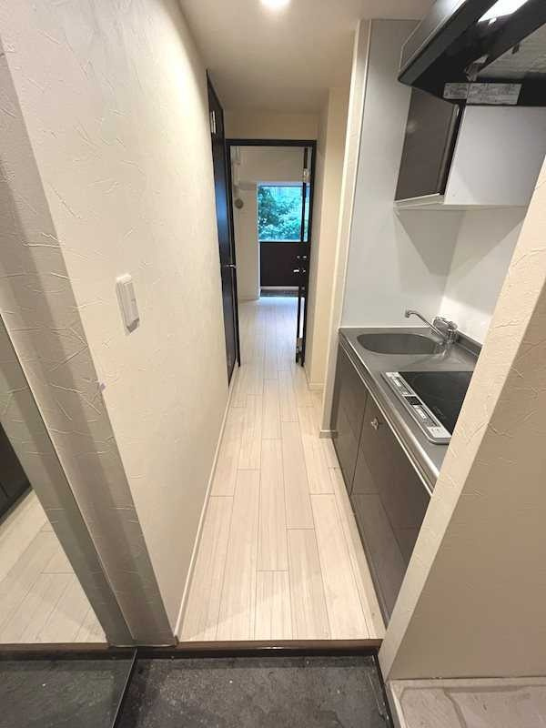 アクシルコート新大橋の玄関