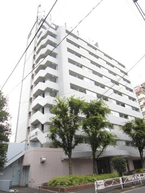 アクシルコート新大橋の外観