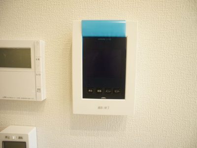 【セキュリティ】 | リベルタ | 訪問者の確認ができるTVドアホン付きです♪