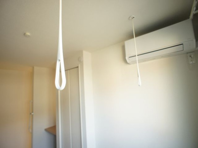 【設備】 | リベルタ | 室内物干しがあります。