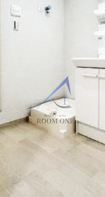 ノーザンロード東武練馬Ⅱの設備|洗濯機置き場です。同仕様参考画像です。