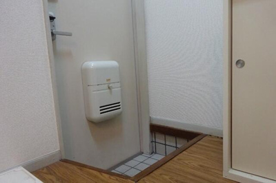 【玄関】 | メゾン三山 | ※別号室写真使用※