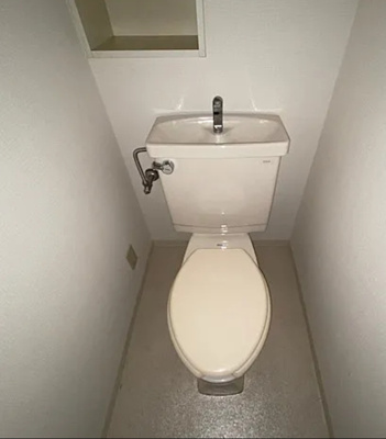 【トイレ】 | ロイヤルプラザ浅草 | 落ち着いたトイレです