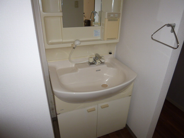 ゼフィールＢの独立洗面台|洗髪洗面化粧台