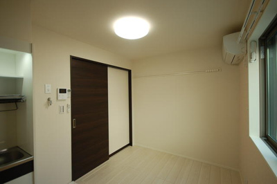 【洋室】 | ヒルズ三ツ沢下町Ｂ棟